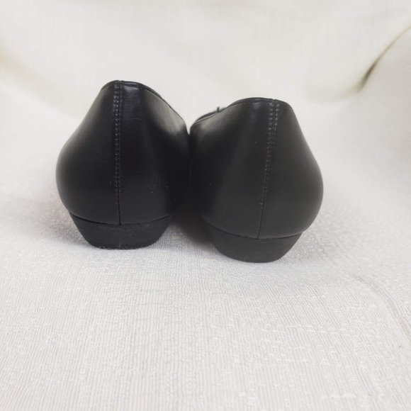 Limelight Ainsley Black Flats - Picture 4 of 5